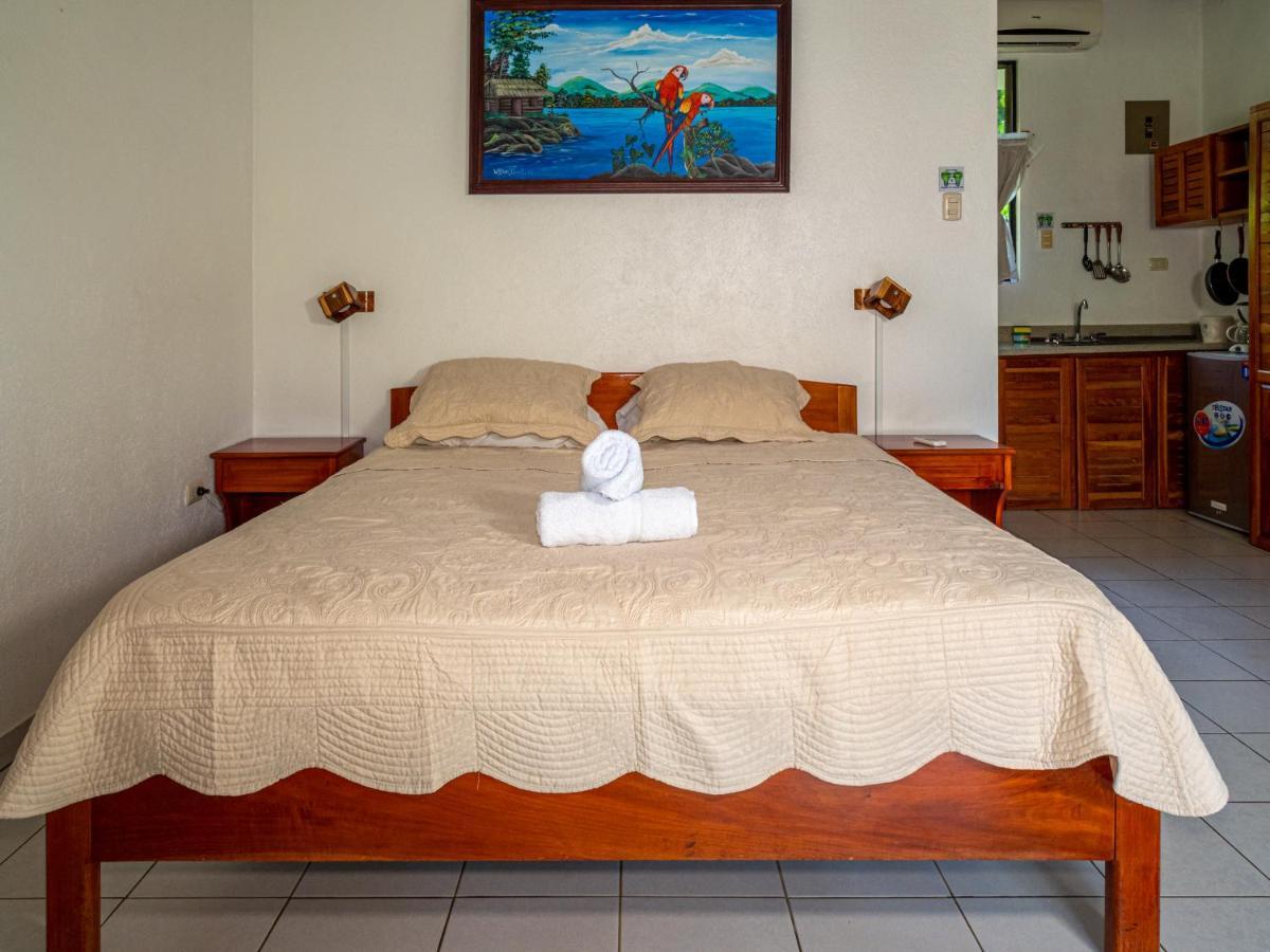 Hotel Colinas Del Sol Atenas Extérieur photo