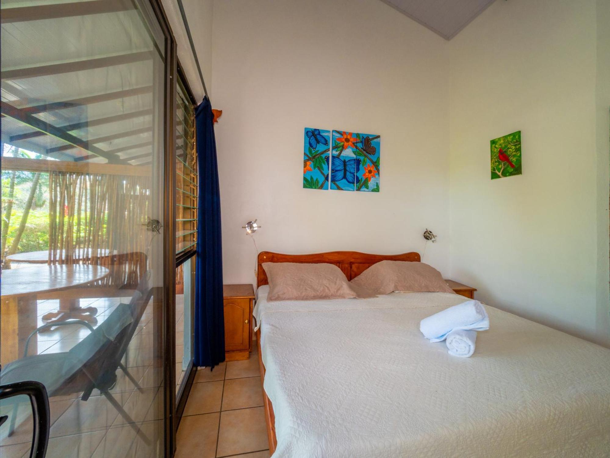 Hotel Colinas Del Sol Atenas Extérieur photo